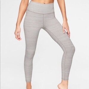 Athleta Jacquard Chaturanga 7/8 Print Cream Beige Leggings Yoga Quail Sz S